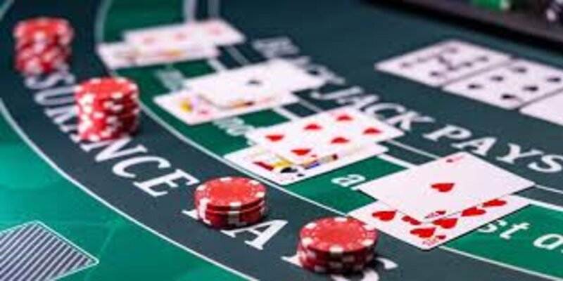 Những lợi ích và rủi ro khi chơi với 6 Decks casino